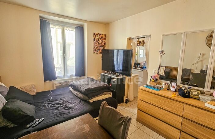 Appartement T1 en bon état avec place de parking privative à vendre 1 pièces ETRECHY (91) — photo 3
