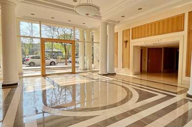 Appartement 1 pièces 275000 €