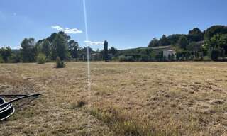 Terrain 750 m² à construire Saint-Maximin-la-Sainte-Baume (83470)
