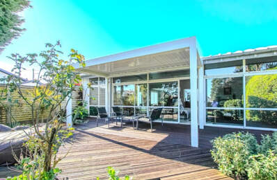 ANGLET CENTRE - VILLA FAMILIALE ATYPIQUE- PLACE LAMOTHE - ECOLES ET COMMERCES — photo du bien