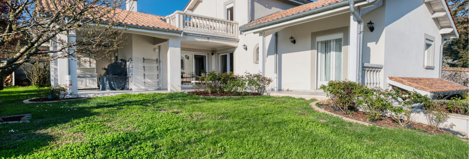 Maison 8 Pièces 230 m² à vendre à Reyrieux (01600)