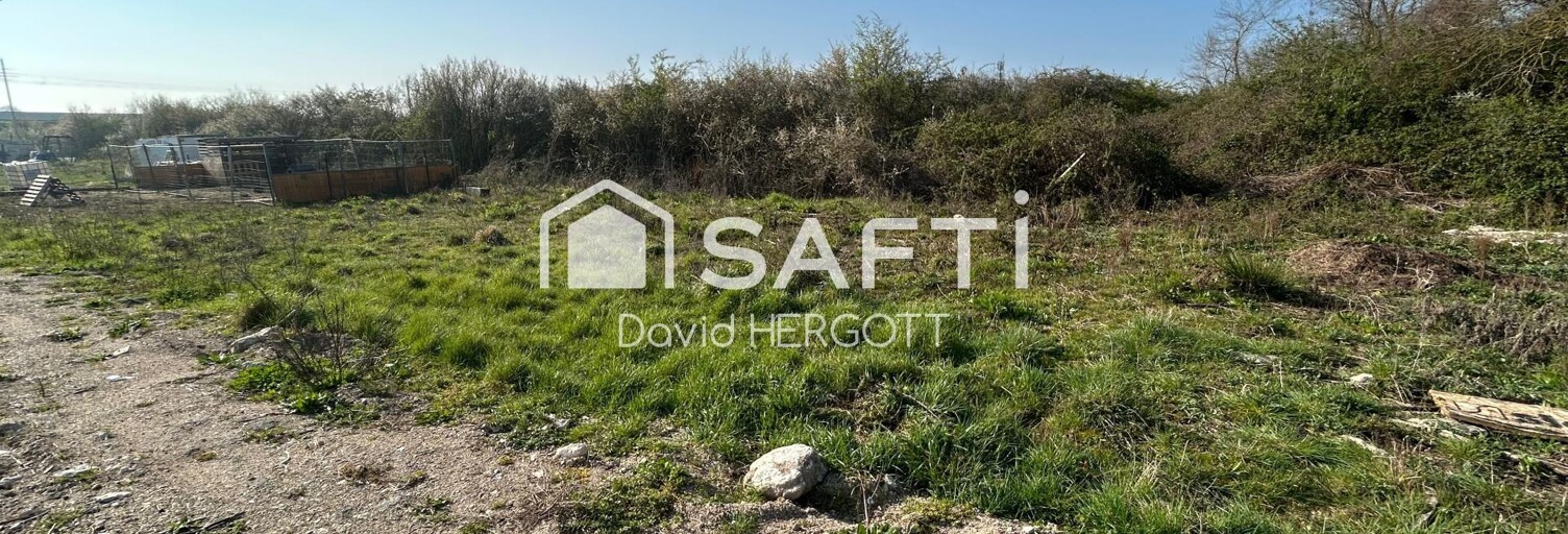 Terrain  3026 m² à vendre à Tavers (45190)