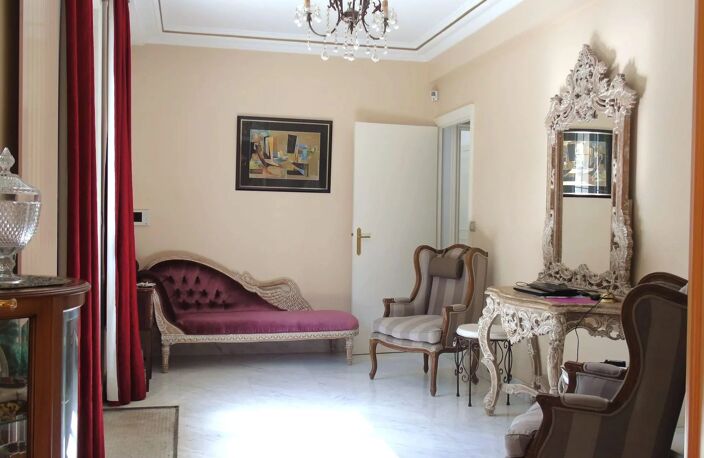 RARE MAISON SUR PARCELLE ARBORÉE DE 2 700 M² — photo 3