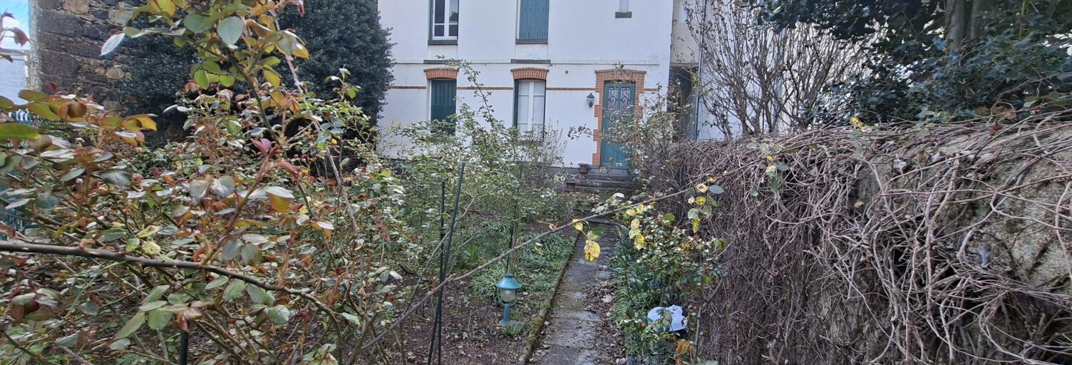 Maison 7 Pièces 293 m² à louer à Clermont-Ferrand (63000)