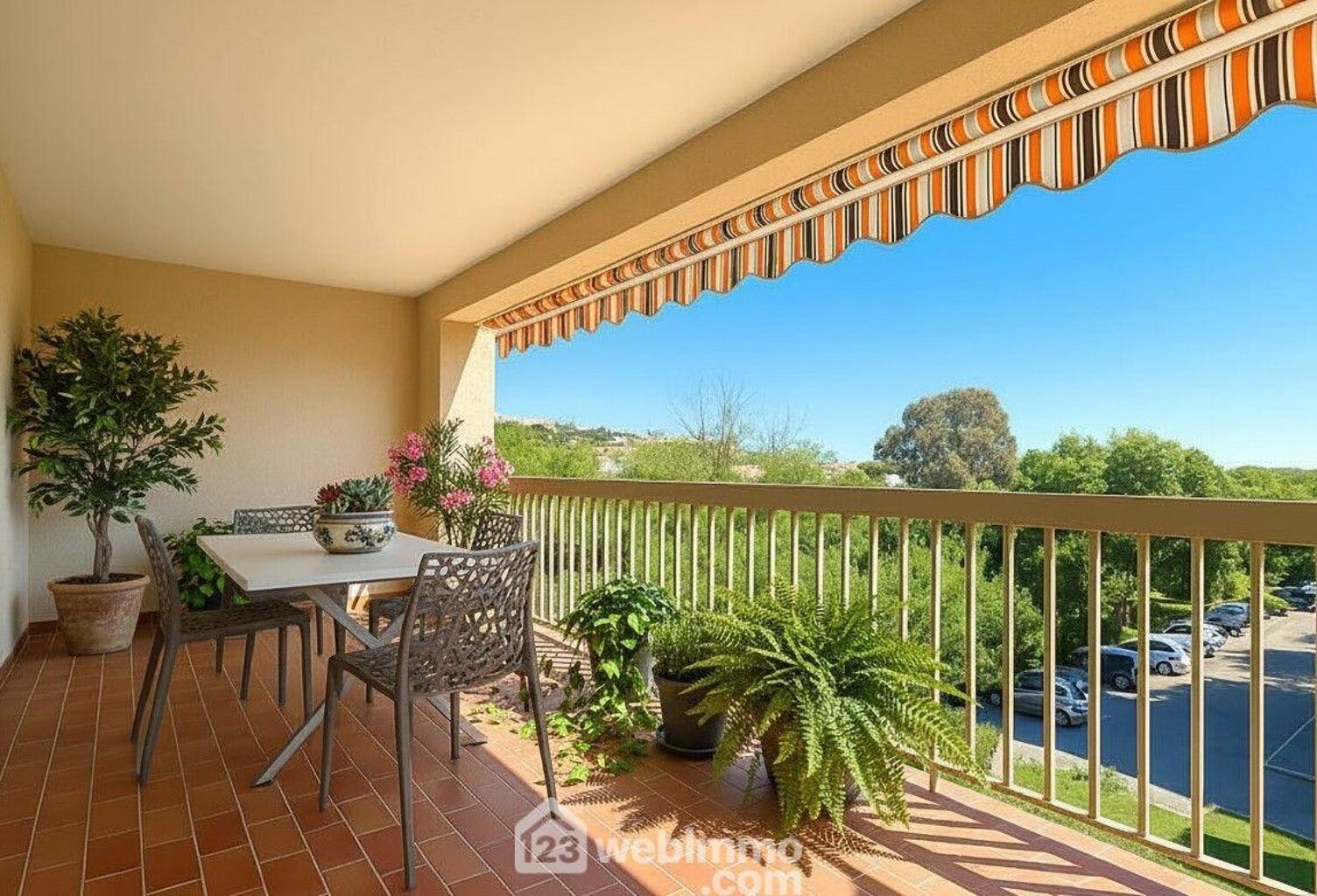 Appartement - 47m² - Sainte-Maxime — photo 1