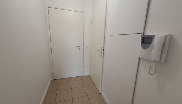 Appartement 2 pièces  à louer Lons 64140