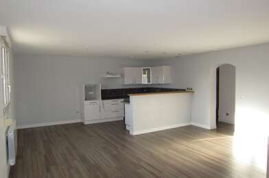 Appartement 4 pièces 746 €