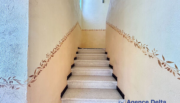 Villa / Maison 9 pièces  à vendre Garde (La) 83130