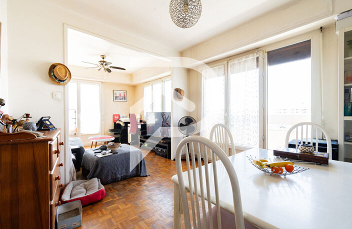 Appartement 3 Pièces Marseille 13005 — photo 3