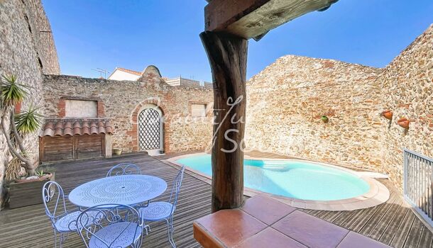 Maison de Village  6 pièces  à vendre Fourques 66300