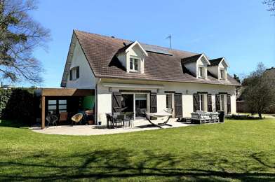 Maison 9 pièces 525000 €