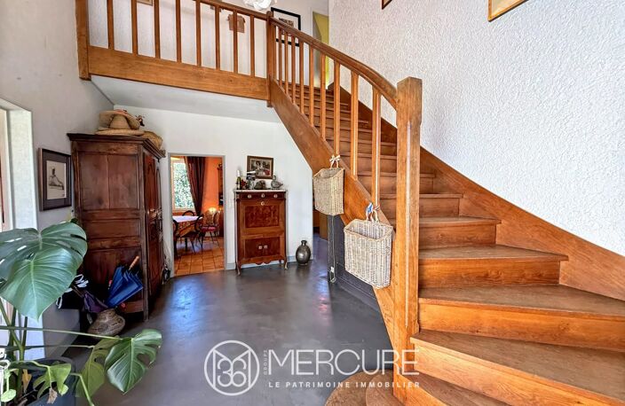 MAISON de 235 m² sur JARDIN de 1.644 m² — photo 3