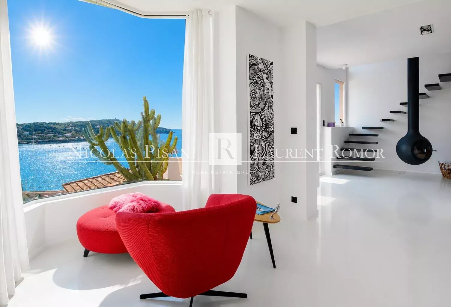 VILLA CONTEMPORAINE RÉNOVÉE – VUE MER  - VILLEFRANCHE SUR MER — photo 1
