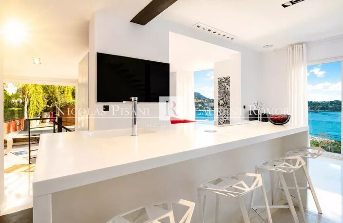 VILLA CONTEMPORAINE RÉNOVÉE – VUE MER  - VILLEFRANCHE SUR MER — photo 5