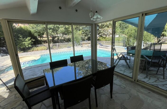 Villa AVEC GARAGES, TERRAIN, PISCINE — photo 2
