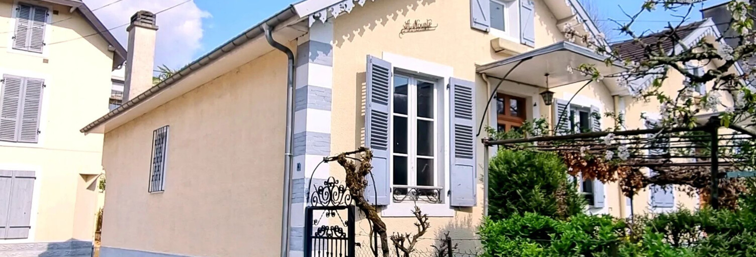 Immeuble  338 m² à vendre à Pau (64000)