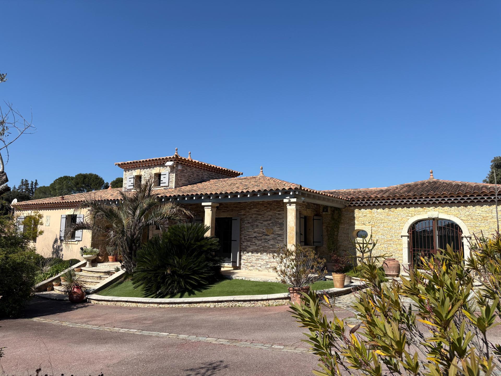 Agence immobilière de SAFTI