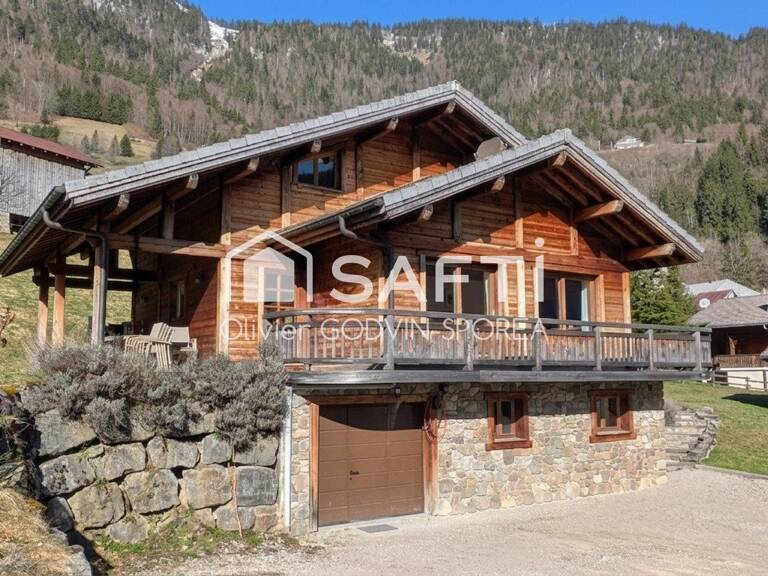 Chalet familial au coeur d'un village authentique à proximité du domaine des Portes du Soleil — photo 1