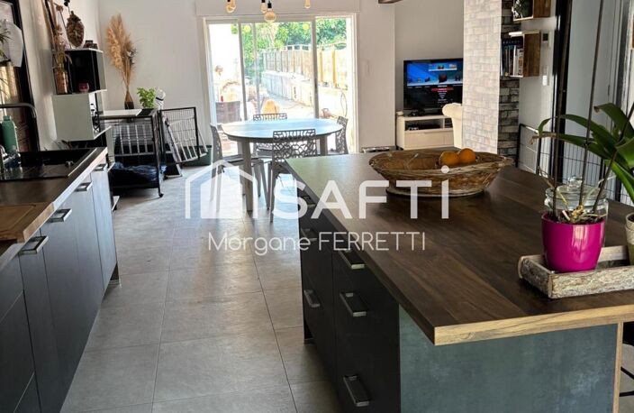 MAISON 260 M² AVEC PISCINE GARAGE ET DÉPENDANCES — photo 2