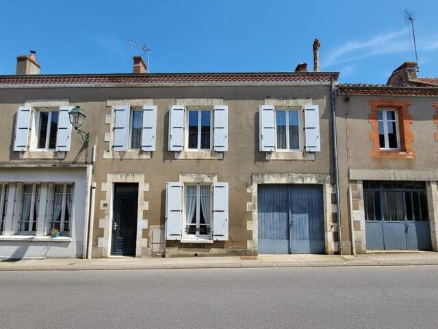 TERRAIN CLOS — photo du bien