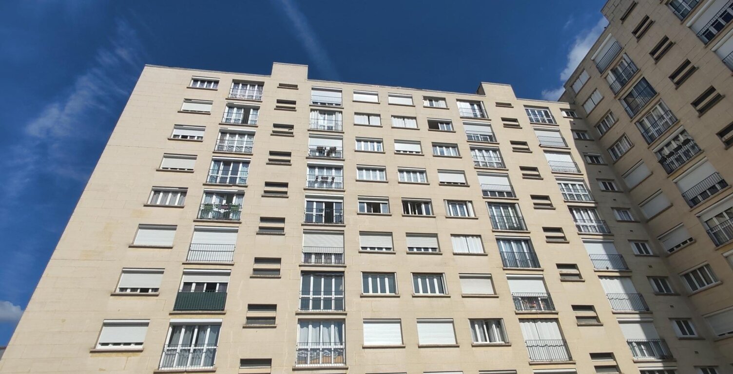 Appartement 74 m2, 4 pièces, 3 chambres, cave — photo 1