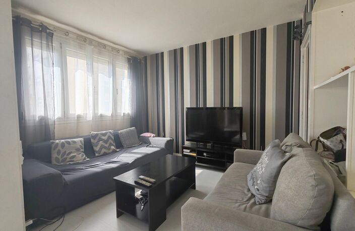 Appartement 74 m2, 4 pièces, 3 chambres, cave — photo 5