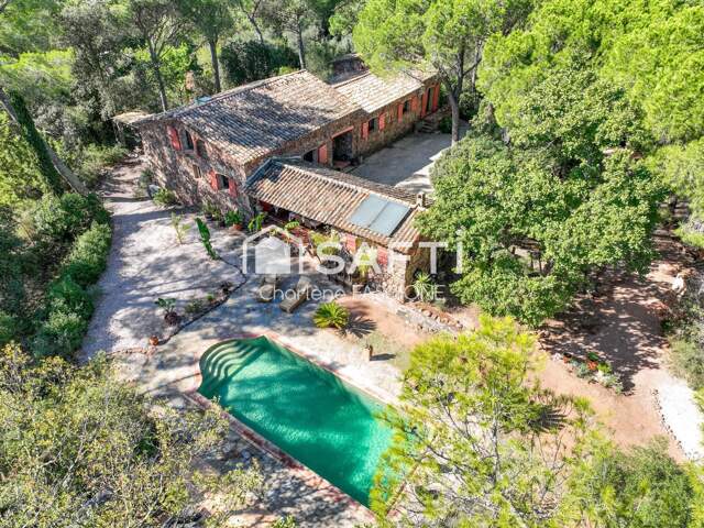 L'excellence de la Provence : une bergerie d'exception au milieu de 1 hectare de nature préservée — photo du bien