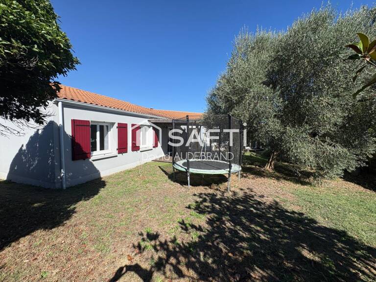 À SAISIR RAPIDEMENT  PLAIN-PIED FAMILIAL À SAINT-MAXIRE, À 10 MINUTES DE NIORT — photo 1
