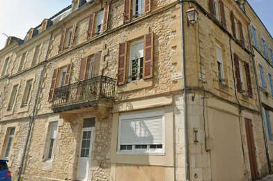 Immeuble  213000 €