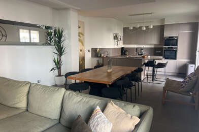 Appartement 4 pièces 2890 €