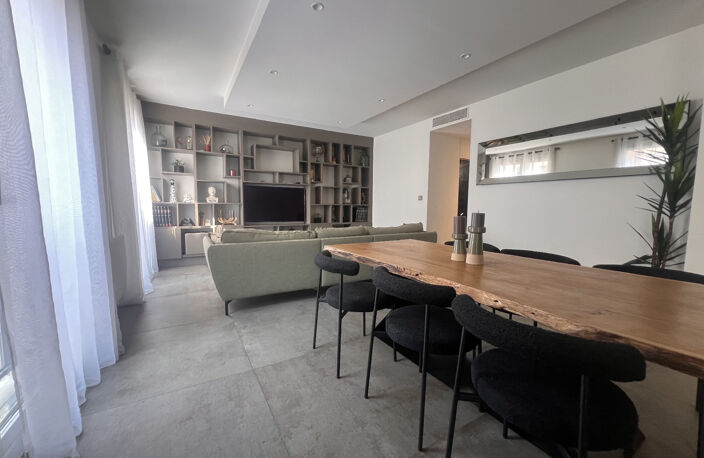 T4 meublé - 16 rue Vendôme 69006 LYON — photo 2
