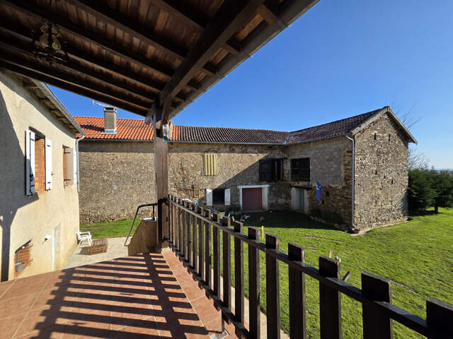 Corps de ferme T5 -100m2 - Pampelonne — photo du bien