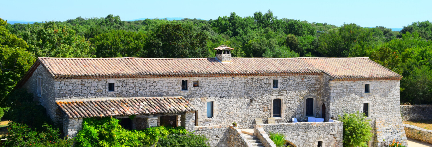 Maison 11 Pièces 380 m² à vendre à Goudargues (30630)