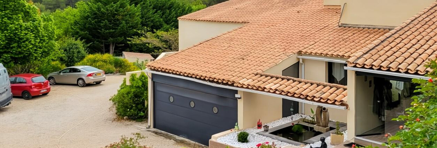 Maison 15 Pièces 307 m² à vendre à Rognes (13840)