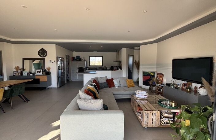 Maison 4 pièces 100 m&sup2; — photo 4