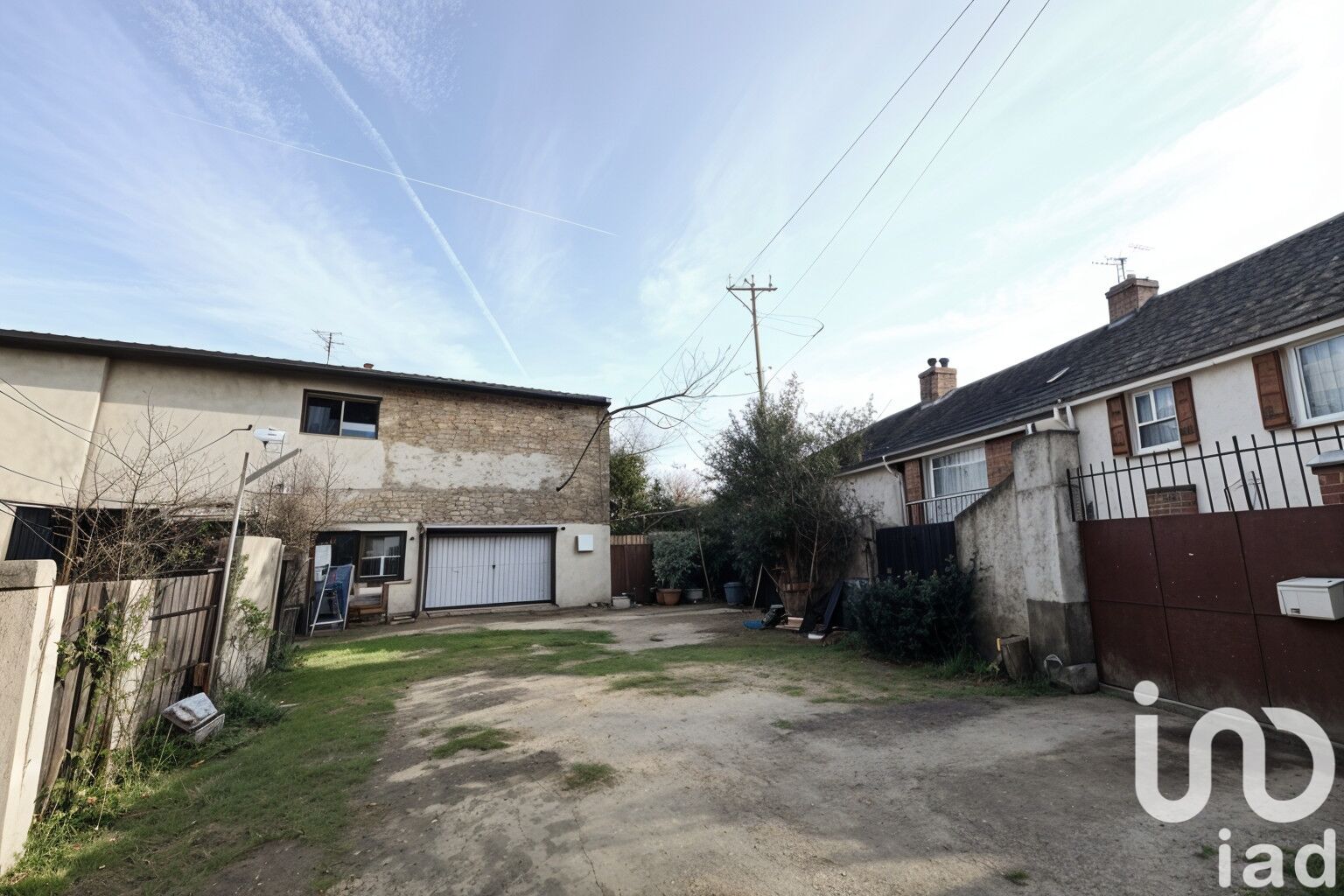 Saint-Vrain - 93m² - 4p. - 3ch.