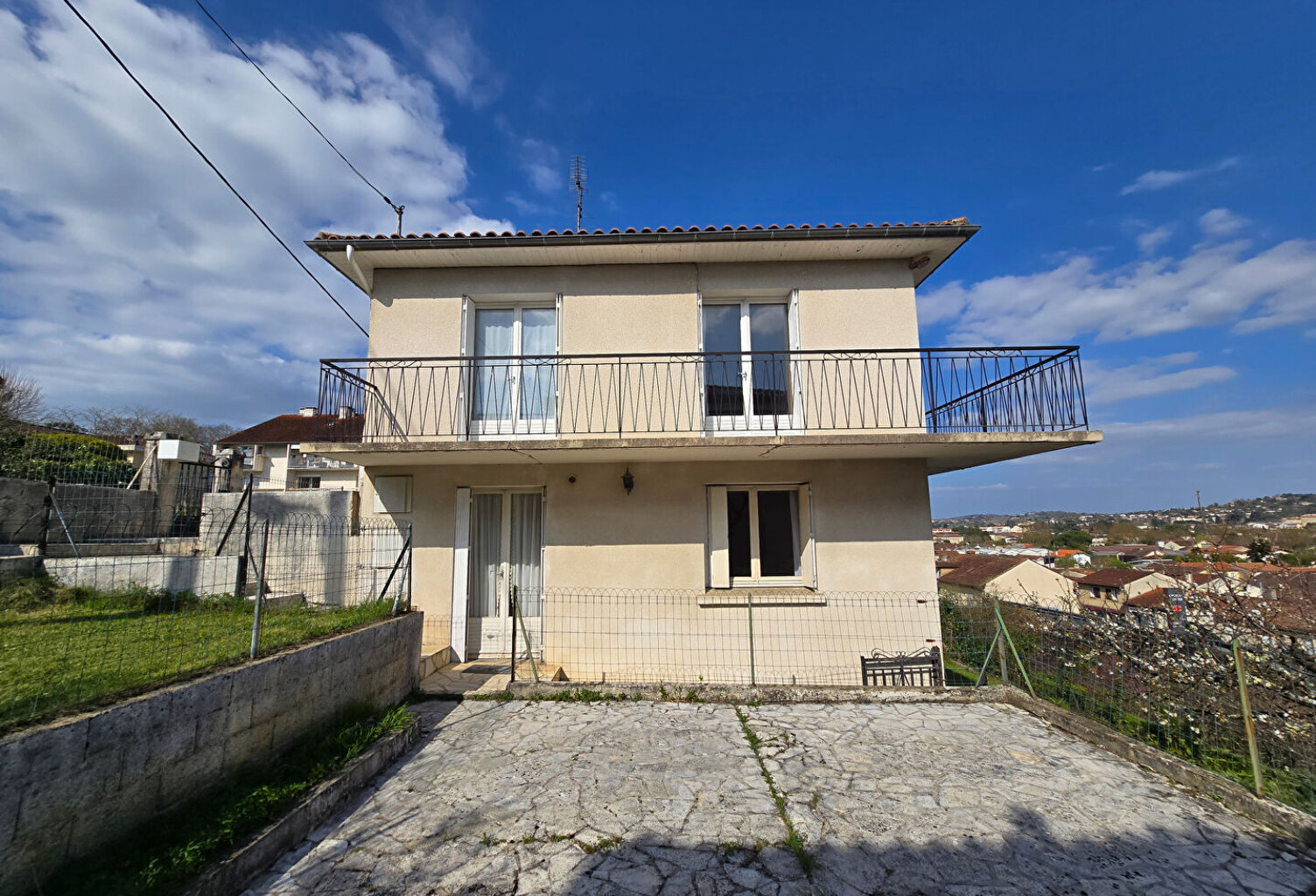 Maison Auch 5 pièces 125m2 — photo 1