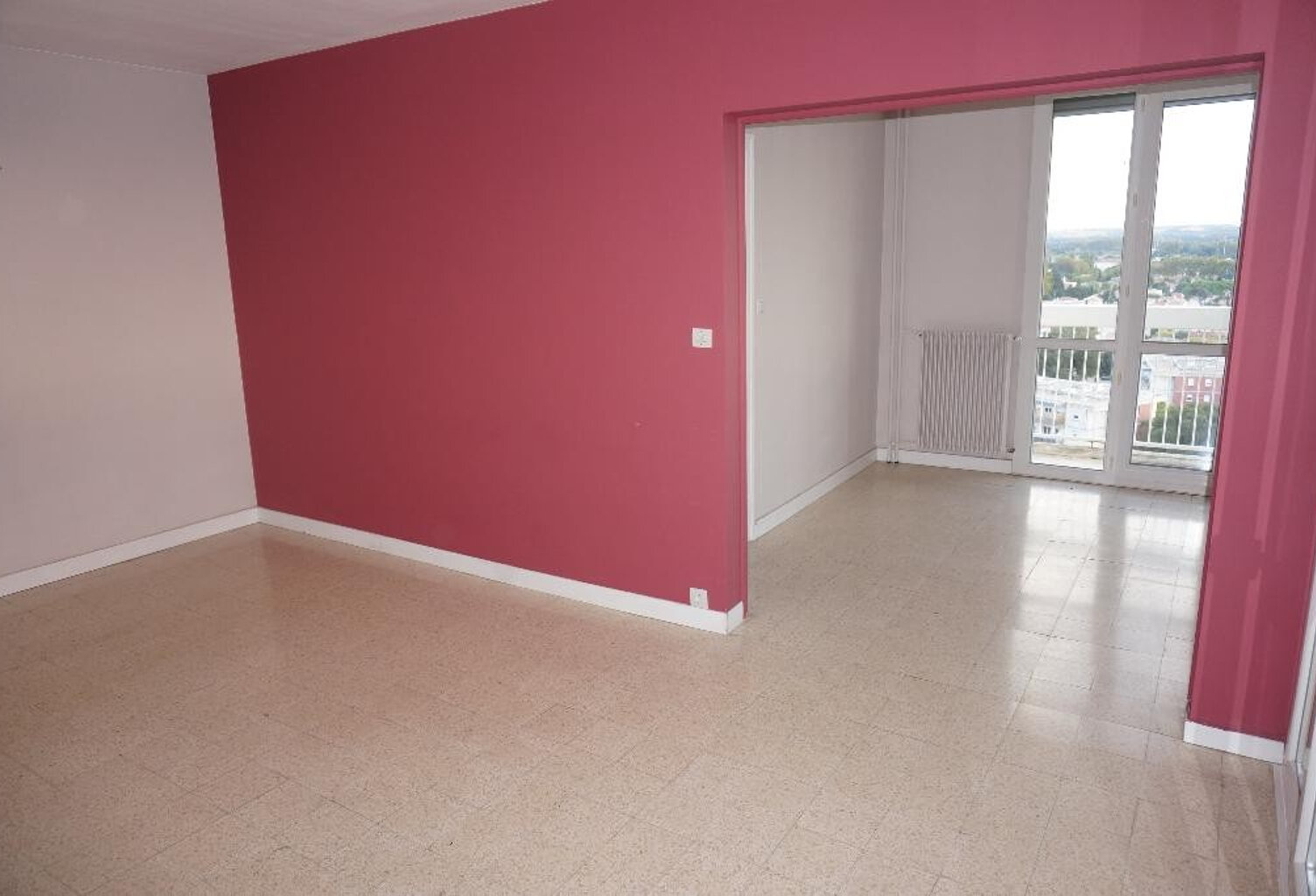 Est de  Nîmes dans copropriété sécurisée P3/P4 en très bon é — photo 1