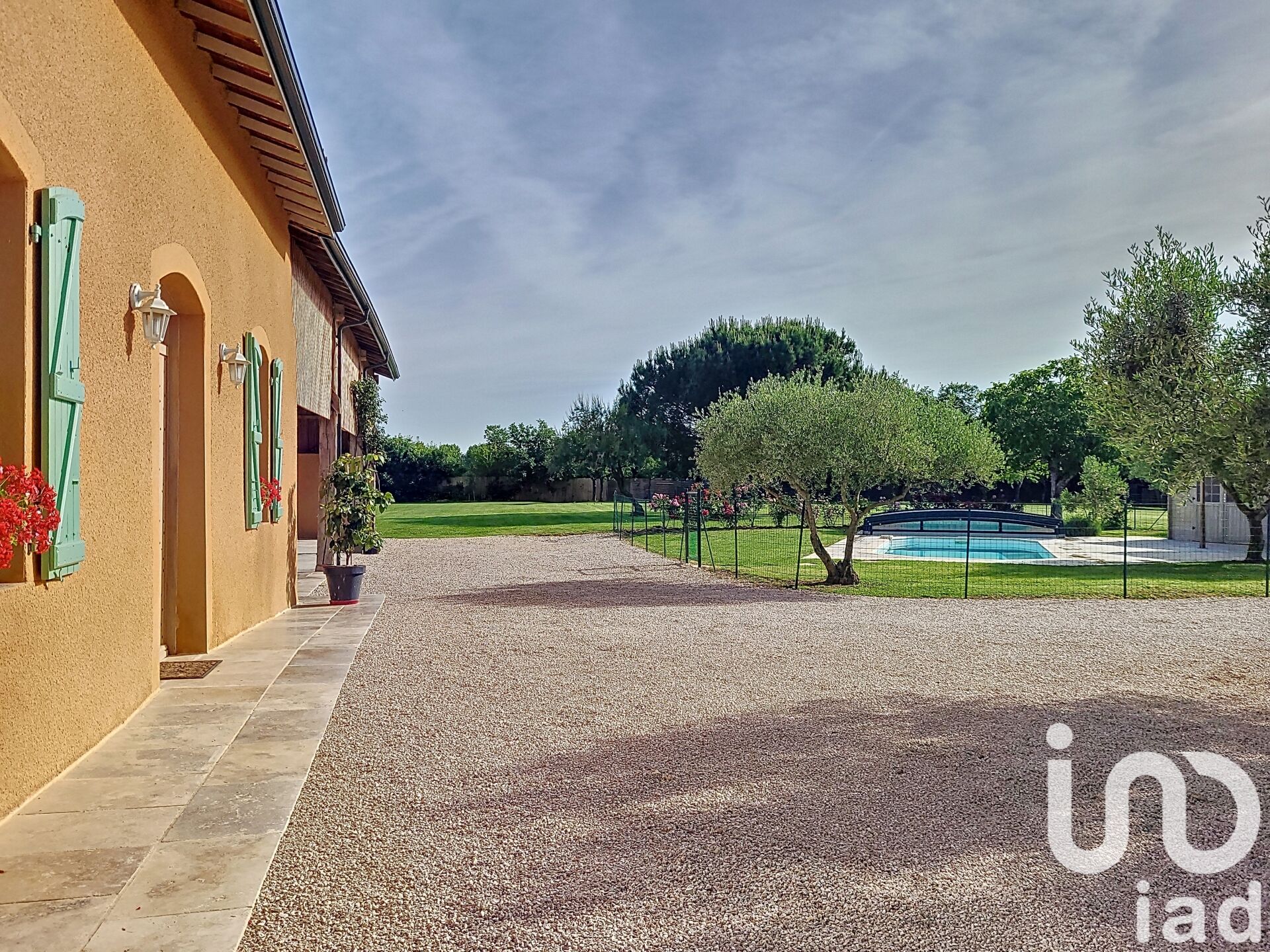 Vente Maison/villa 7 pièces - Photo 2