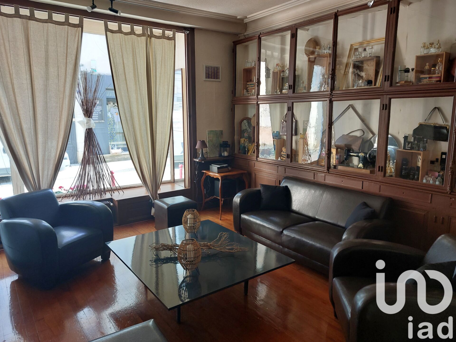 Vente Immeuble 357 m² - Photo 3