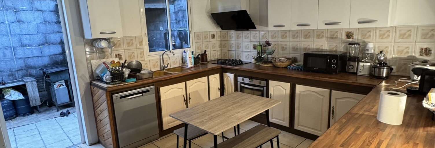 Maison 9 Pièces 130 m² à vendre à Le Tampon (97430)