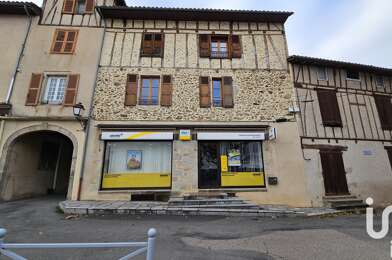 Immeuble  114000 €