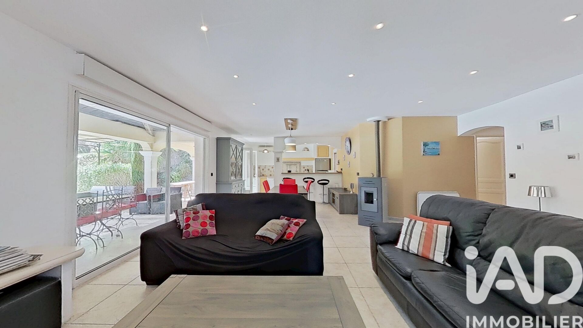 Vente Maison/villa 5 pièces - Photo 4