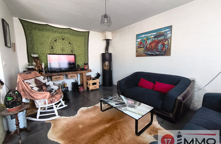 Maison familiale avec garage, jardin et dépendance -  Rochefort — photo 4