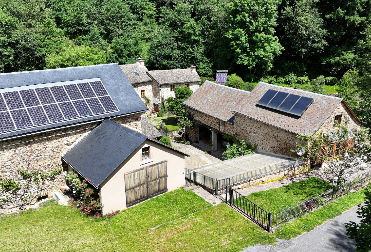 Immeuble mixte — photo 1
