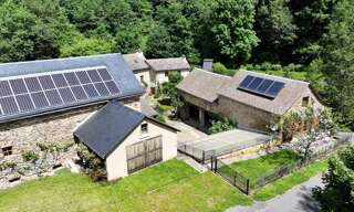 Immeuble  322 m² à vendre à Arvieu (12120)