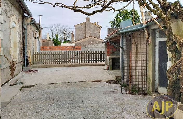 Fort potentiel - Maison à rénover — photo 2