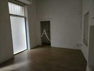 Local professionnel — photo 4