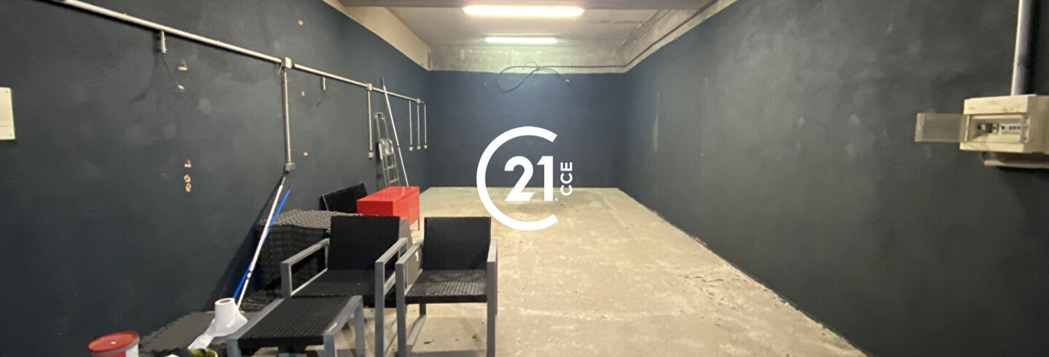 Commerce  45 m² à louer à Mougins (06250)