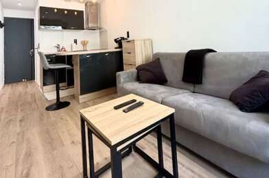 Appartement 1 pièces 700 €